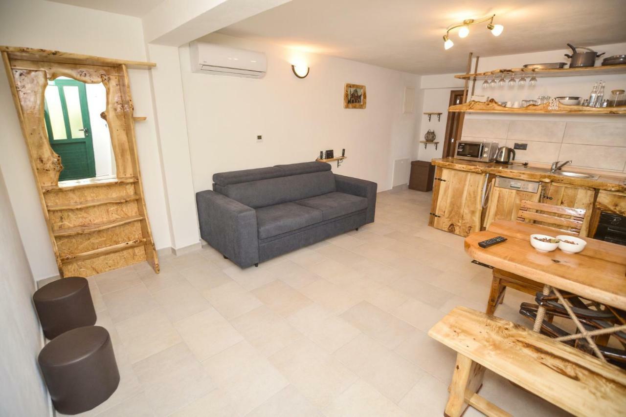 Luxury Apartments Boduja Sukosan Exterior photo