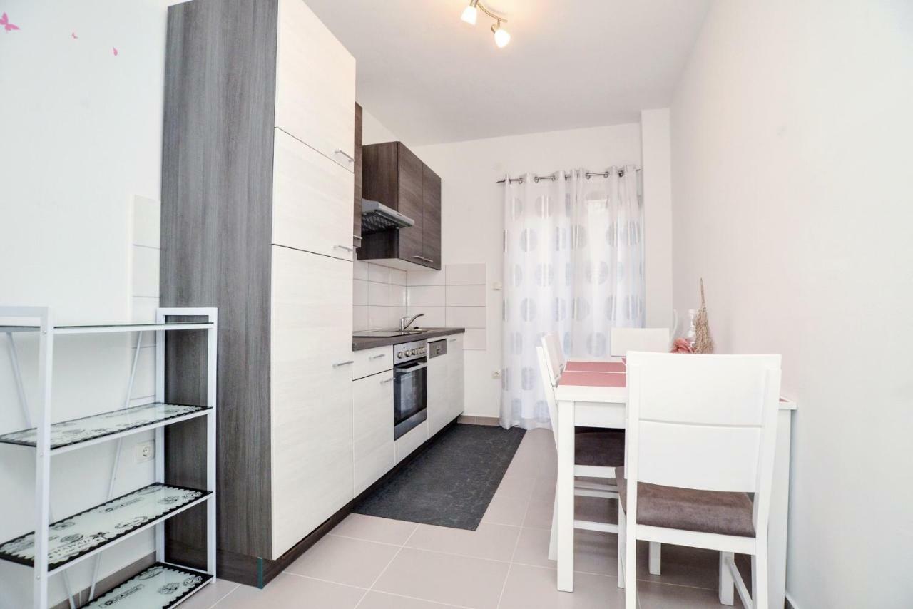 Luxury Apartments Boduja Sukosan Exterior photo