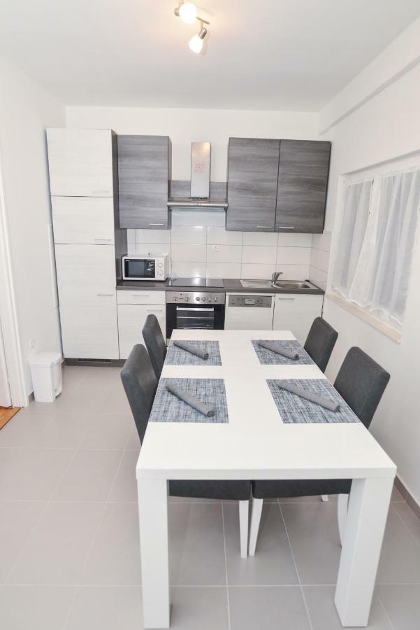 Luxury Apartments Boduja Sukosan Exterior photo